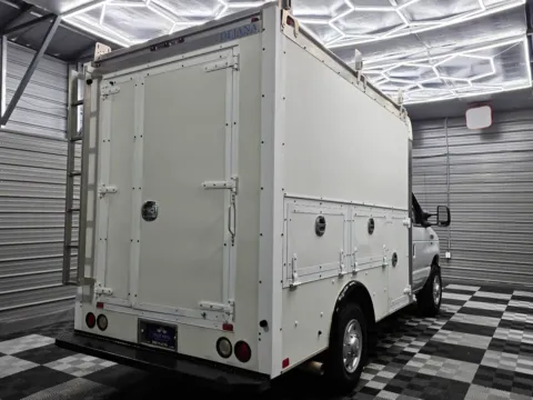 More photos of 2014 Ford Econoline Commercial Cutaway E-350 SD at Trust Auto, MD