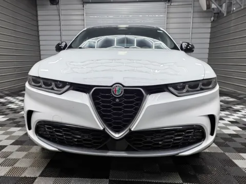 Photos of 2024 Alfa Romeo Tonale Ti eAWD Hybrid SUV for sale in Sykesville, MD at Trust Auto