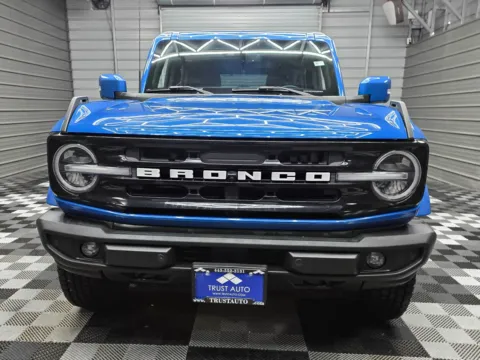 Photos of 2022 Ford Bronco Badlands for sale in Sykesville, MD at Trust Auto