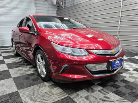 Another view of 2018 Chevrolet Volt LT for sale in Sykesville, MD at Trust Auto