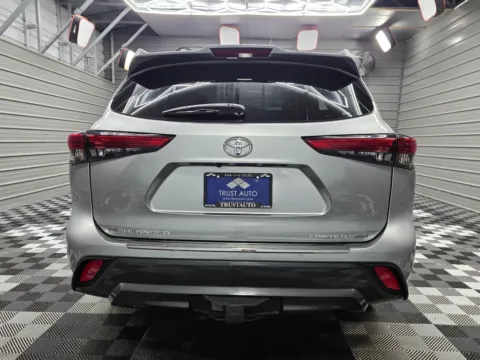 More photos of 2021 Toyota Highlander Platinum at Trust Auto, MD