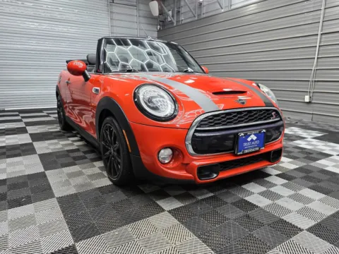 More photos of 2019 MINI Cooper S Soft-Top Convertible w/Iconic Trim at Trust Auto, MD