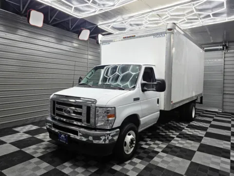 2023 Ford E-Series Cutaway E-450 SD for sale in Sykesville, MD