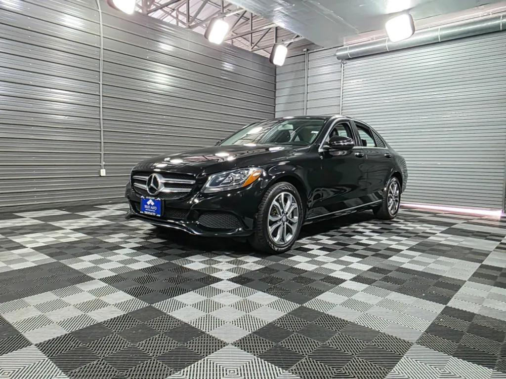 2017 Mercedes-Benz C-Class C300