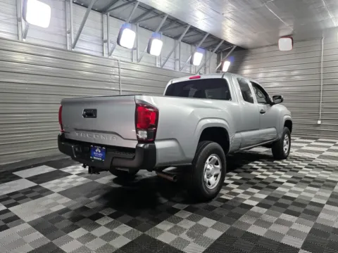 More photos of 2022 Toyota Tacoma SR 4WD Access Cab Pickup Truck at Trust Auto, MD