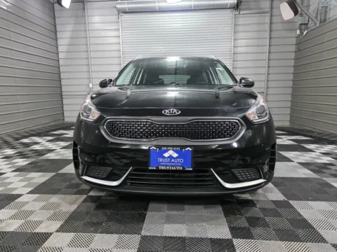 Photos of 2017 Kia Niro FE for sale in Sykesville, MD at Trust Auto