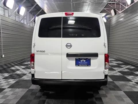 More photos of 2016 Nissan NV200 SV at Trust Auto, MD