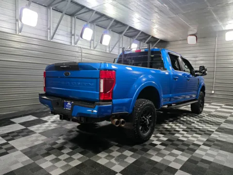 More photos of 2021 Ford Super Duty F-250 LARIAT 4WD Crew Cab Power Stroke Diesel Pickup Truck w/Black Appearance/Tremor Pkg at Trust Auto, MD