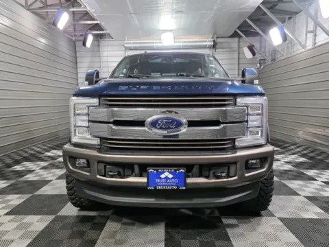 Photos of 2018 Ford Super Duty F-350 SRW Limited for sale in Sykesville, MD at Trust Auto