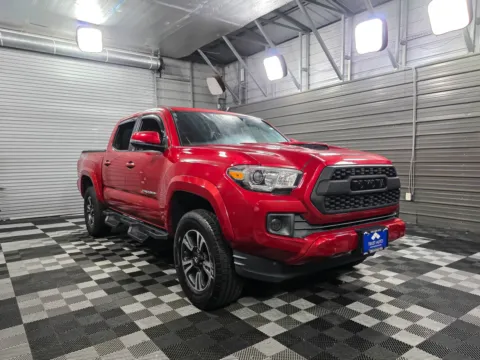 More photos of 2017 Toyota Tacoma TRD Sport 4WD Double Cab Pickup Truck at Trust Auto, MD