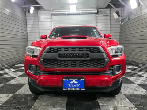 Another view of 2017 Toyota Tacoma TRD Sport 4WD Double Cab Pickup Truck for sale in Sykesville, MD at Trust Auto