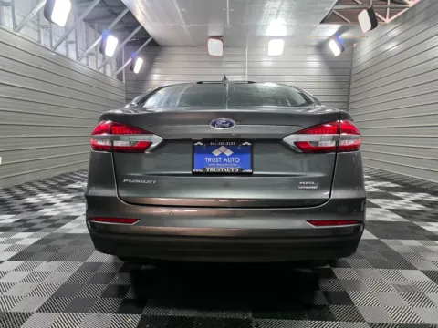More photos of 2020 Ford Fusion Hybrid SEL at Trust Auto, MD