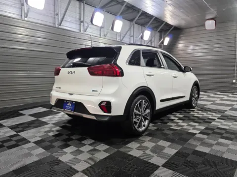 More photos of 2022 Kia Niro Touring SE at Trust Auto, MD