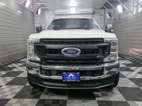Photos of 2020 Ford Super Duty F-250 SRW XLT for sale in Sykesville, MD at Trust Auto
