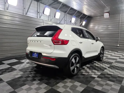 More photos of 2019 Volvo XC40 Momentum at Trust Auto, MD