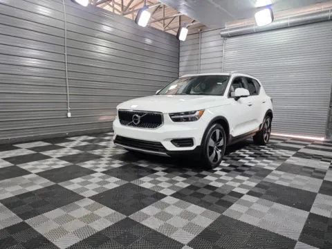 Gray 2019 Volvo XC40 Momentum for sale in Sykesville, MD