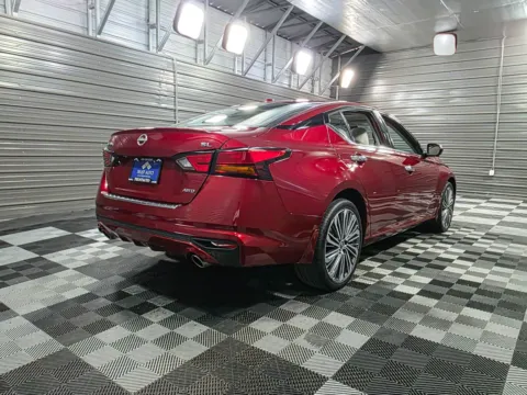 More photos of 2023 Nissan Altima 2.5 SL at Trust Auto, MD