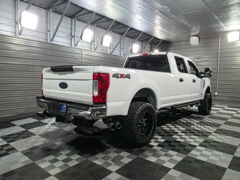 More photos of 2018 Ford Super Duty F-350 SRW XL 4WD Crew Cab 8FT Long Bed Power Stroke Diesel Pickup Truck at Trust Auto, MD