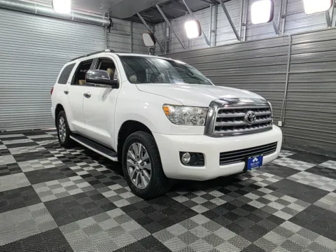 More photos of 2016 Toyota Sequoia Limited 4WD 8-Passenger SUV at Trust Auto, MD