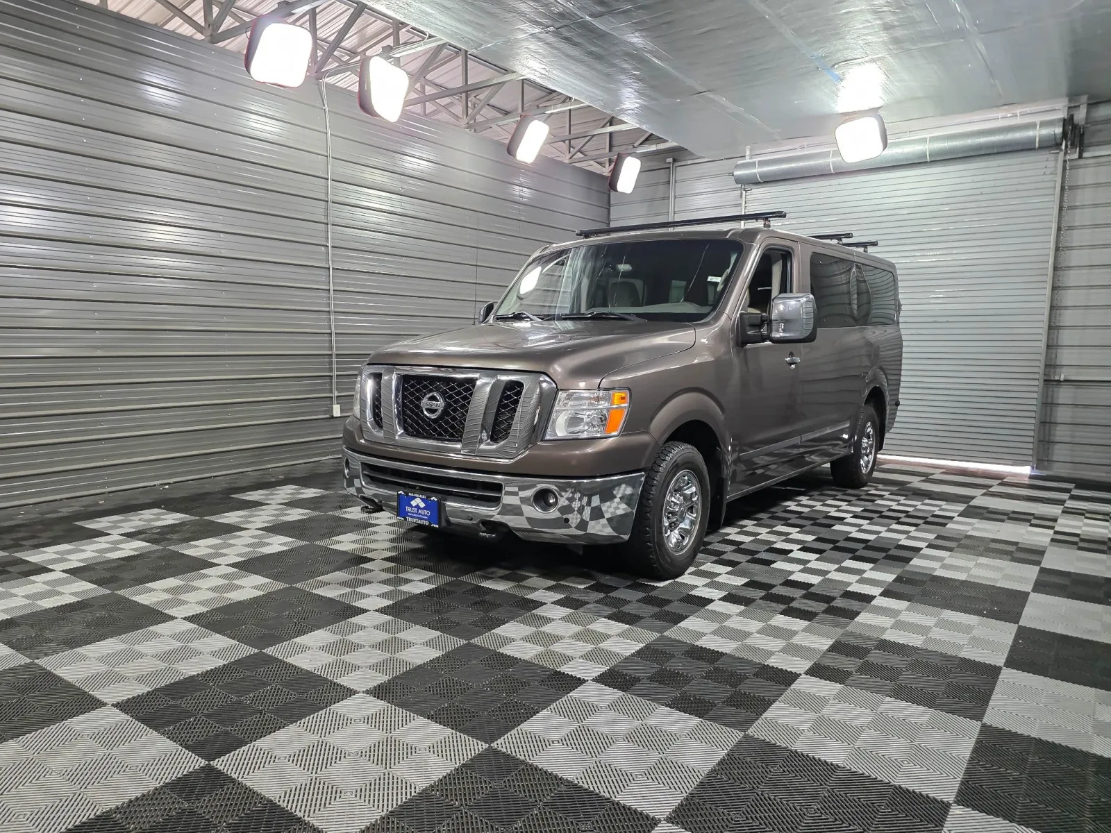 Silver 2018 Nissan NV Passenger NV3500 HD SL for sale in Sykesville, MD