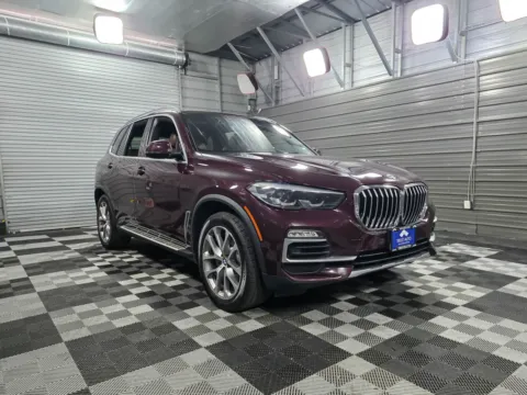 Another view of 2020 BMW X5 xDrive40i for sale in Sykesville, MD at Trust Auto