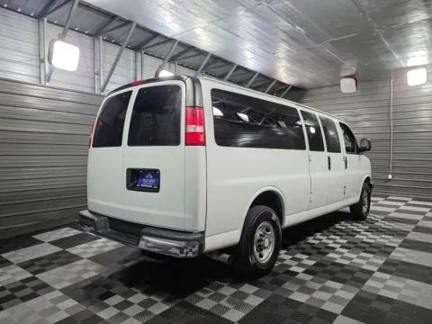 More photos of 2018 Chevrolet Express Passenger LT at Trust Auto, MD