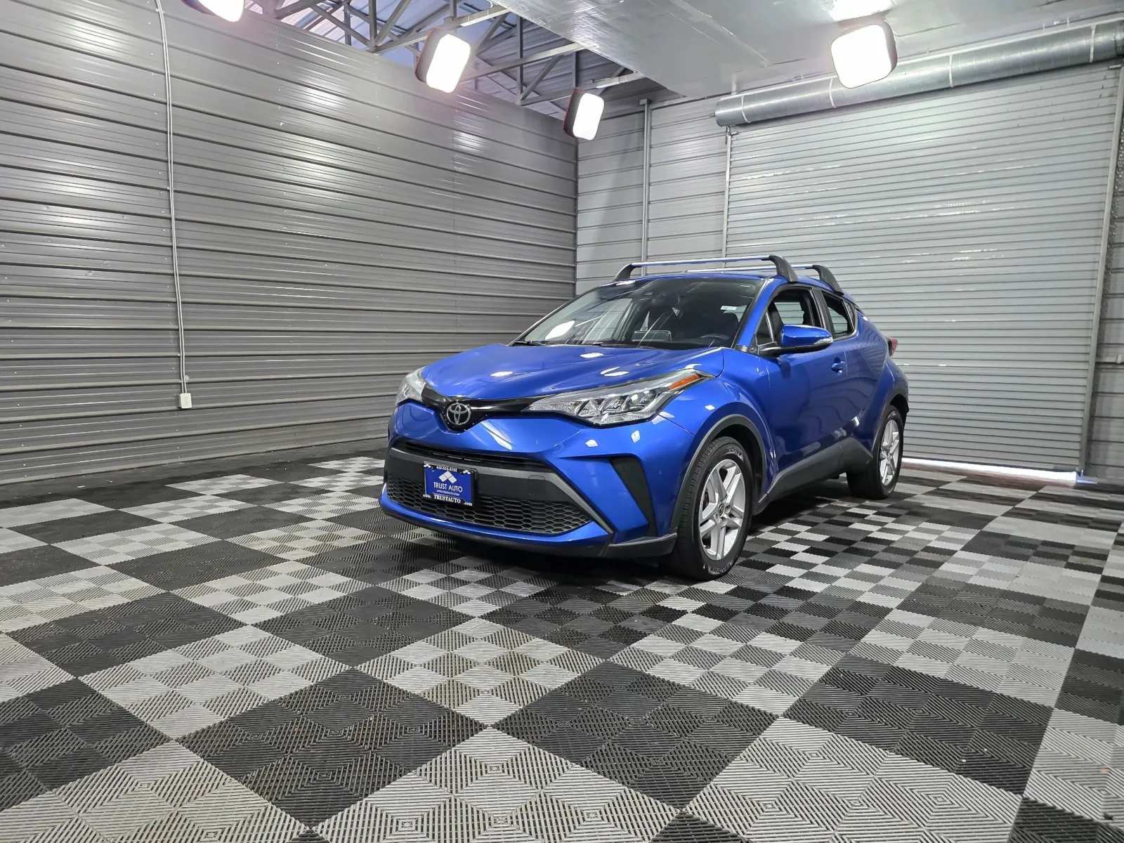 Green 2020 Toyota C-HR LE for sale in Sykesville, MD
