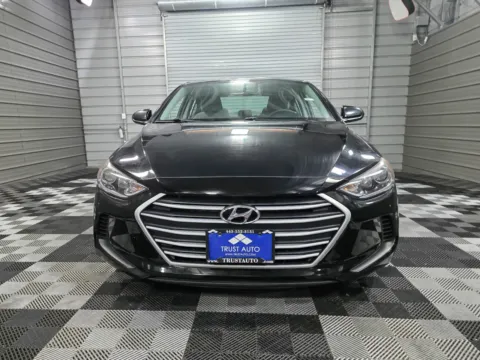 Photos of 2018 Hyundai Elantra SE for sale in Sykesville, MD at Trust Auto