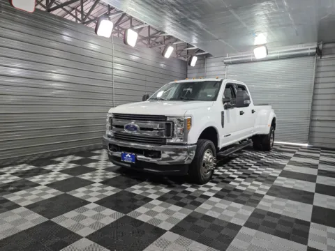 Blue 2019 Ford Super Duty F-350 DRW XLT for sale in Sykesville, MD