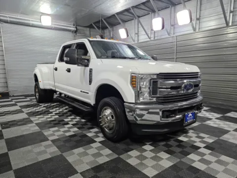 Another view of 2019 Ford Super Duty F-350 DRW XLT for sale in Sykesville, MD at Trust Auto