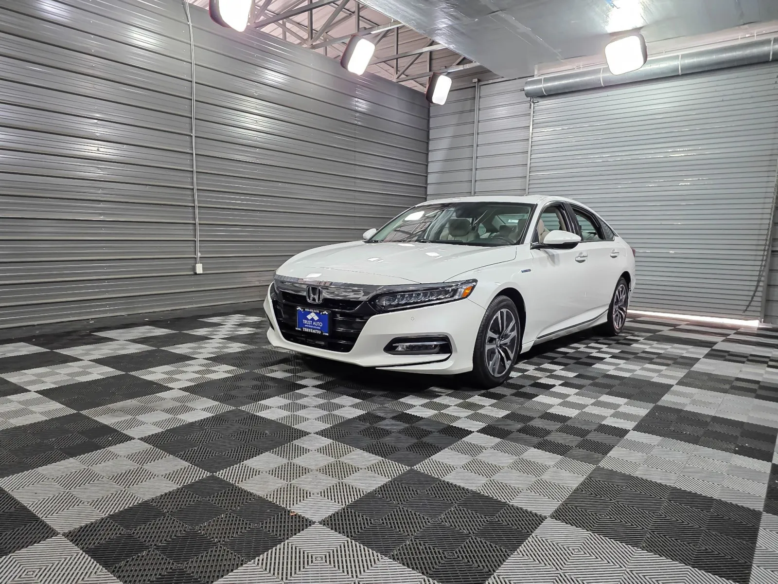 Beige 2019 Honda Accord Hybrid Touring for sale in Sykesville, MD