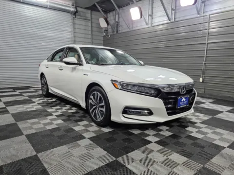 Another view of 2019 Honda Accord Hybrid Touring for sale in Sykesville, MD at Trust Auto