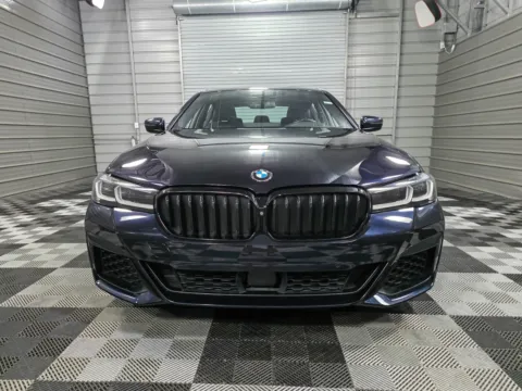 Photos of 2021 BMW 5 Series M550i xDrive for sale in Sykesville, MD at Trust Auto