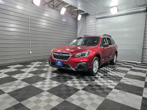 Black 2018 Subaru Outback 2.5i for sale in Sykesville, MD