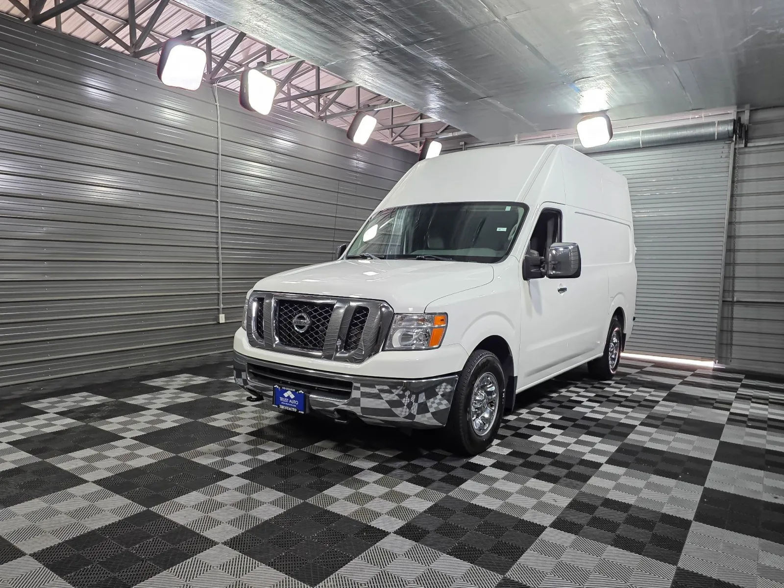 Silver 2018 Nissan NV Cargo SL for sale in Sykesville, MD