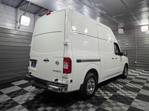 More photos of 2018 Nissan NV Cargo SL at Trust Auto, MD