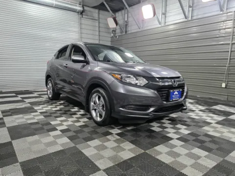 More photos of 2018 Honda HR-V LX AWD SUV at Trust Auto, MD