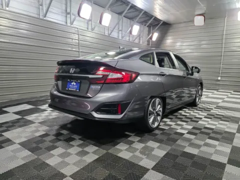 More photos of 2020 Honda Clarity Plug-In Hybrid Touring at Trust Auto, MD