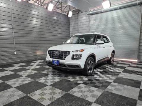 Black 2021 Hyundai Venue SEL for sale in Sykesville, MD