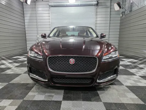 Photos of 2018 Jaguar XF 25t Prestige for sale in Sykesville, MD at Trust Auto