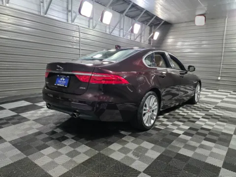 More photos of 2018 Jaguar XF 25t Prestige at Trust Auto, MD