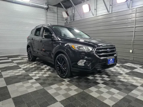 More photos of 2019 Ford Escape SE 4WD SUV at Trust Auto, MD