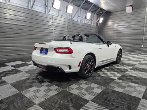 More photos of 2019 FIAT 124 Spider Urbana Edition at Trust Auto, MD