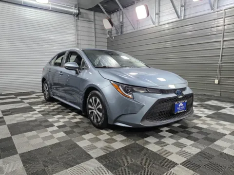 More photos of 2022 Toyota Corolla LE Hybrid 4-Door Sedan at Trust Auto, MD