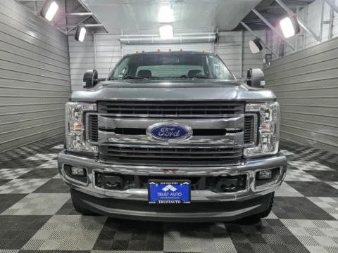 More photos of 2019 Ford Super Duty F-250 XLT 4WD Regular Cab 8FT Bed 6.2L EFI V8 Pickup Truck w/Value Pkg at Trust Auto, MD