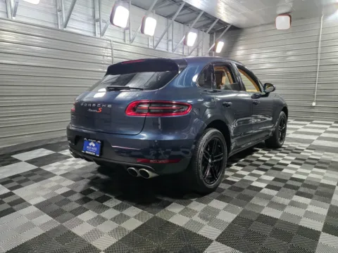 More photos of 2016 Porsche Macan S AWD Luxury SUV at Trust Auto, MD