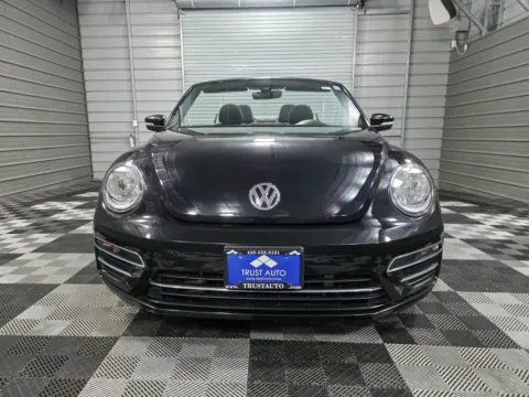 Another view of 2019 Volkswagen Beetle 2.0T Final Edition SE Soft-Top Convertible for sale in Sykesville, MD at Trust Auto