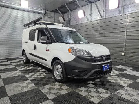 More photos of 2018 Ram ProMaster City Cargo Tradesman Minivan/Van w/Roof Racks at Trust Auto, MD