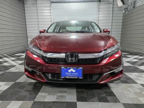 Another view of 2021 Honda Clarity Touring Plug-In Hybrid Sedan for sale in Sykesville, MD at Trust Auto