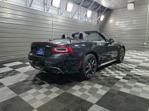 More photos of 2019 FIAT 124 Spider Urbana Edition at Trust Auto, MD
